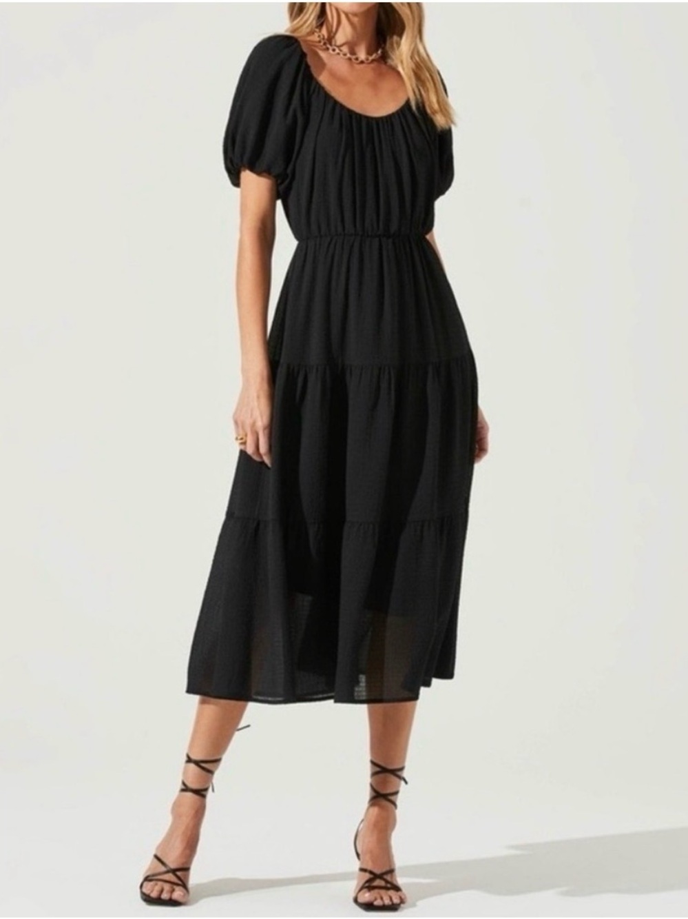 Astr Black Puff-Sleeve Tiered Midi Dress